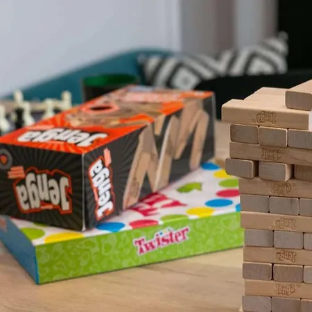 3a View, Beautifully Appointed In Roundhay, Sleeps Up To 6, Bedrooms With En Bathrooms, Ev Charging Λιντς