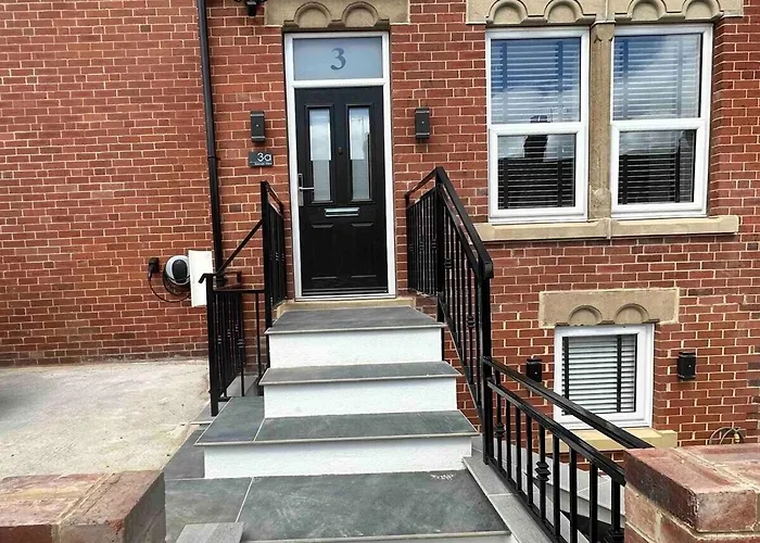 3a View, Beautifully Appointed In Roundhay, Sleeps Up To 6, Bedrooms With En Bathrooms, Ev Charging Lägenhet *